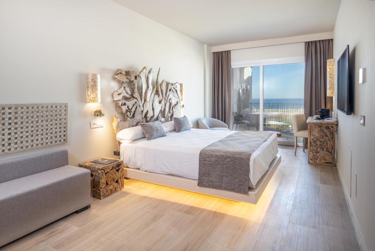 Zahara Beach & Spa By Qhotels - Adults Recommended Zahara de los Atunes Exterior photo Deluxe room