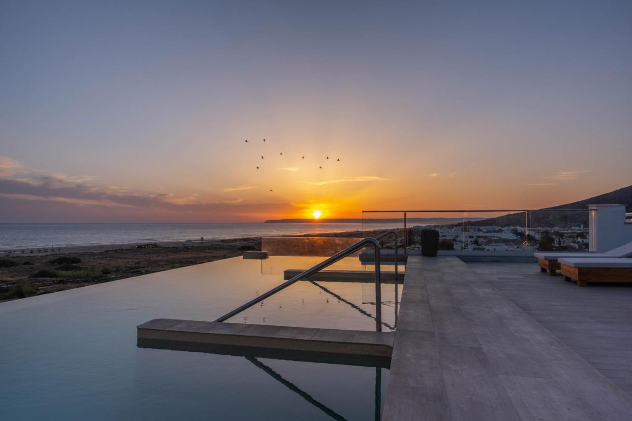Zahara Beach & Spa By Qhotels - Adults Recommended Zahara de los Atunes Exterior photo Sunset at the Dead Sea