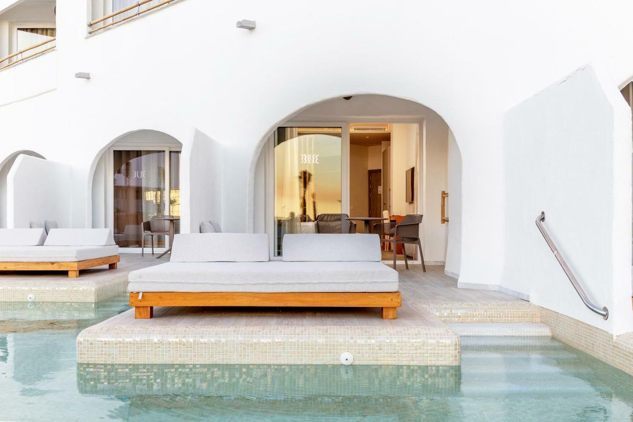 Zahara Beach & Spa By Qhotels - Adults Recommended Zahara de los Atunes Exterior photo A private pool at the hotel
